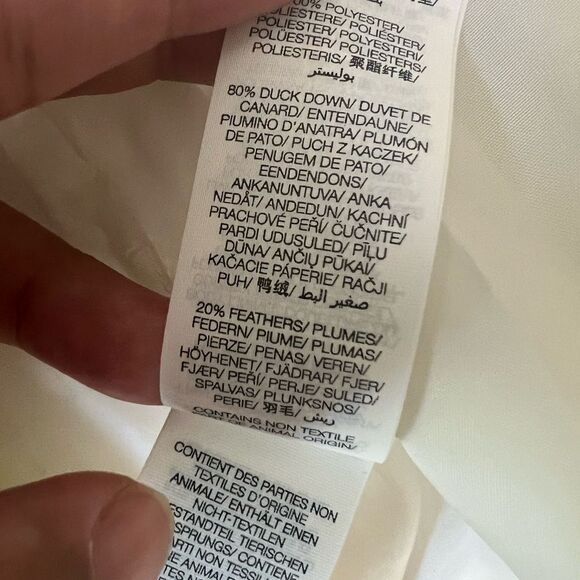 Sweaty Betty Down Puffer Jacket in Lily White US 8-10 Medium MSRP $348 - Picture 7 of 10